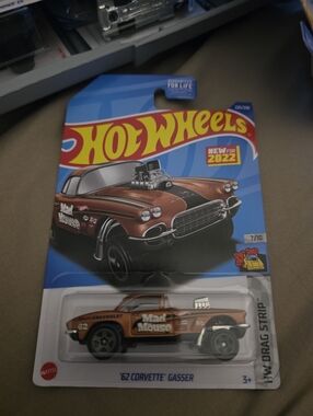 Hot Wheels '62 Corvette Gasser - Mad Mouse (Brown/Black)